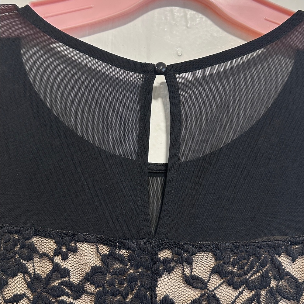 Black Lace Dress - Picture 7 of 9